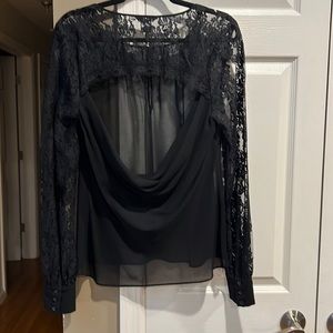 Motor international black lace backless blouse